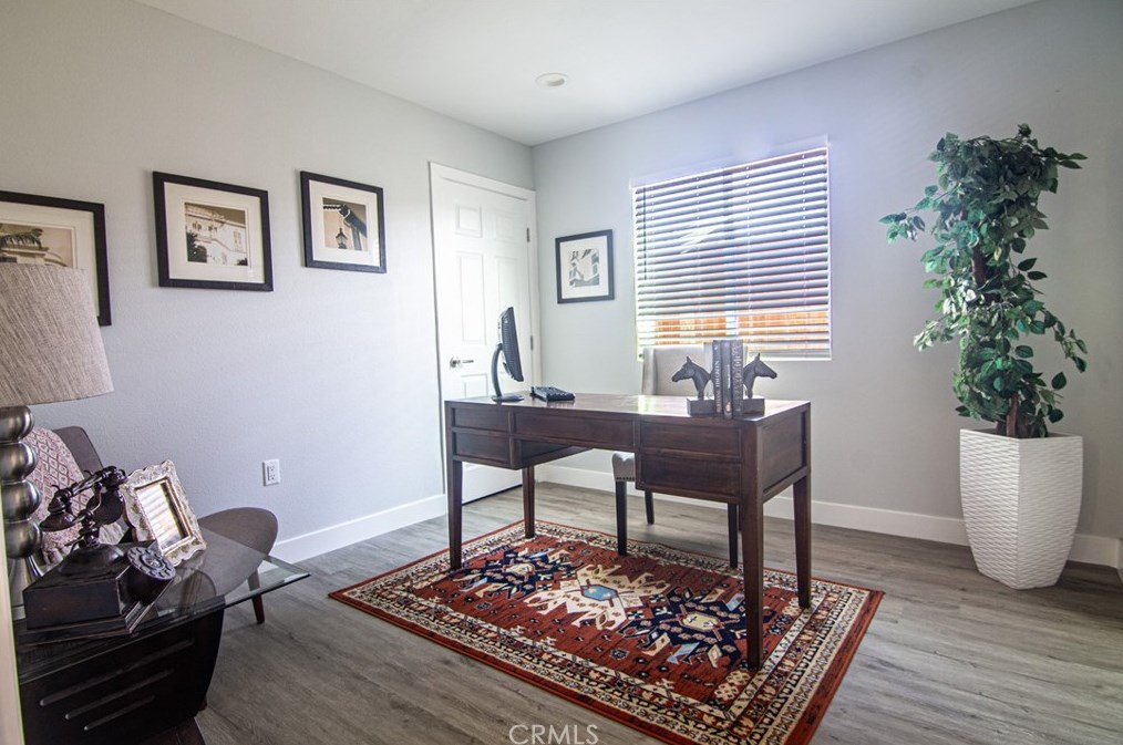 2014 Piru St, Compton CA  90222-3525 exterior