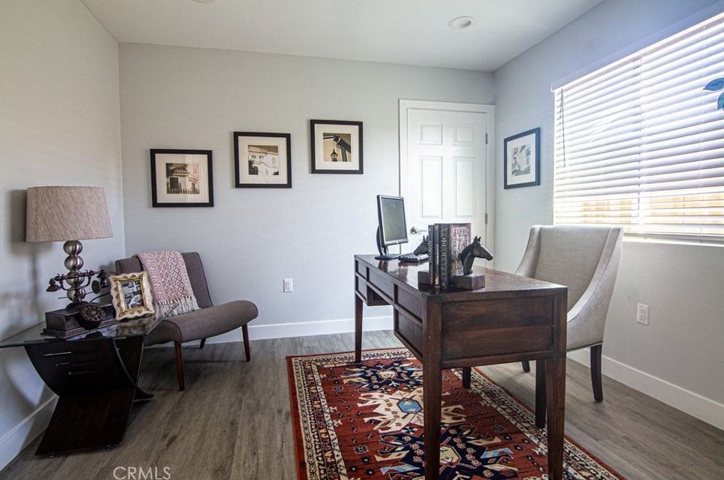 2014 Piru St, Compton CA  90222-3525 exterior