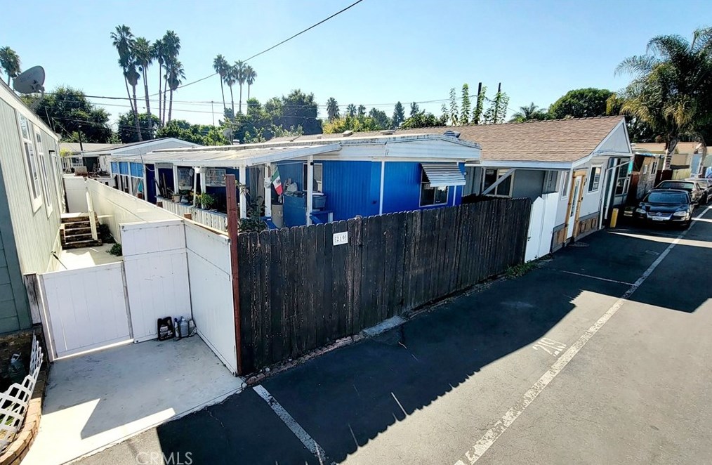 400 E Arbor St #219, Long Beach, CA 90805