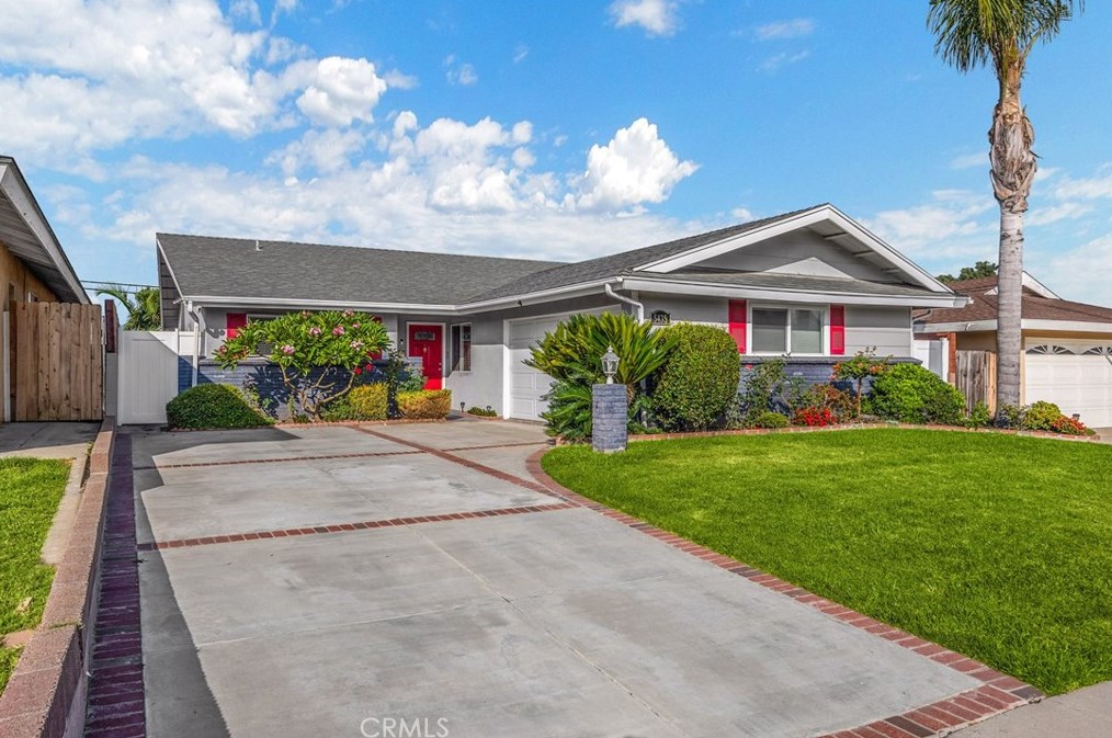 5435 Hackett Ave, Lakewood, CA 90713