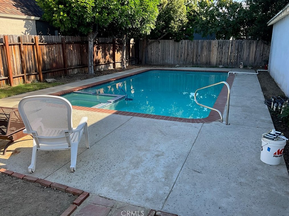 830 N Naomi St, Burbank, CA 91505