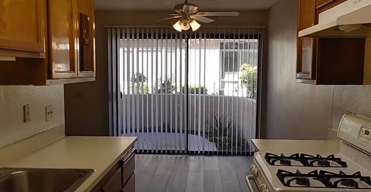 10748 Knott Ave, Stanton, CA 90680