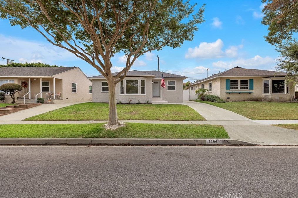 5764 Eckleson St, Lakewood, CA 90713