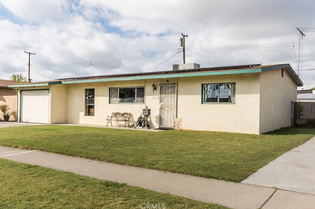 7413 El Verano Dr, Buena Park, CA 90620