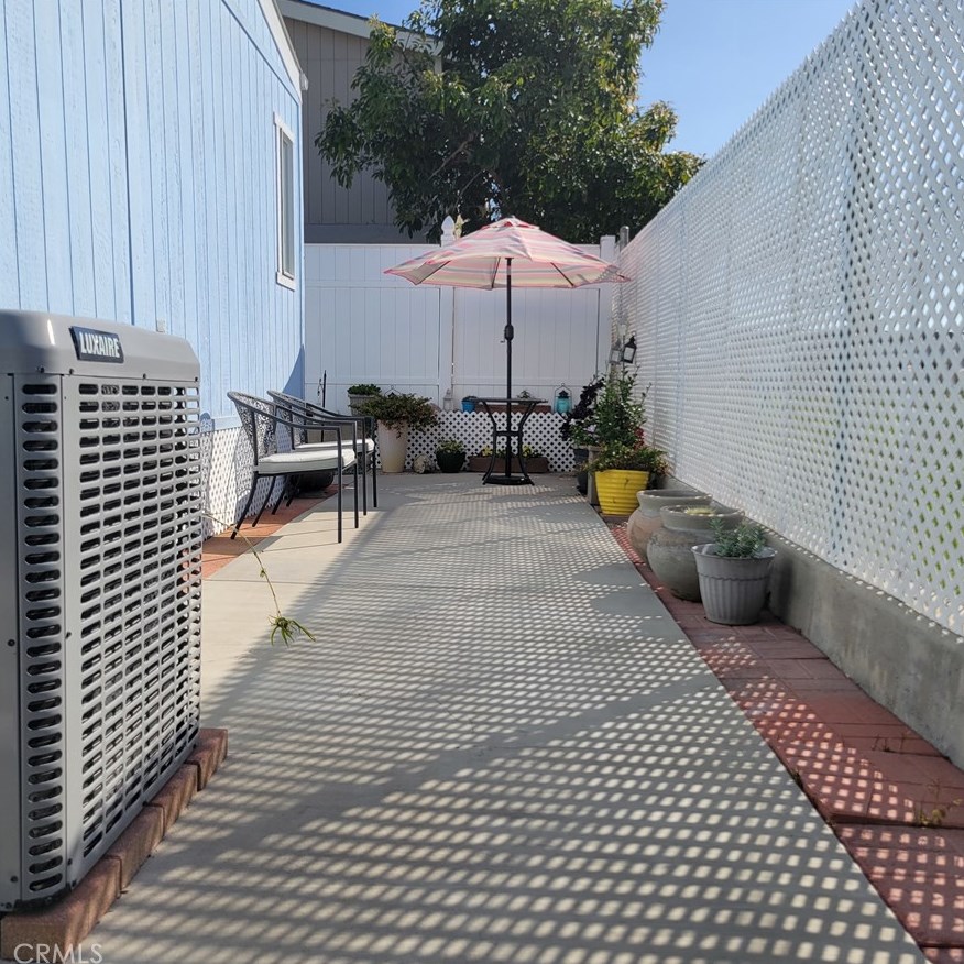 1845 Monrovia Ave #79, Costa Mesa, CA 92627