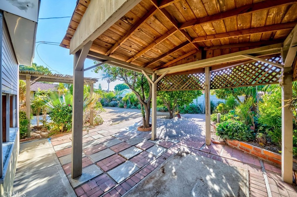 13633 Biola Ave, La Mirada CA  90638-3045 exterior