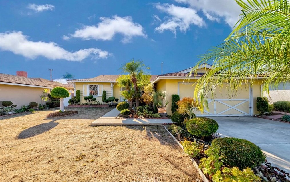 13633 Biola Ave, La Mirada CA  90638-3045 exterior