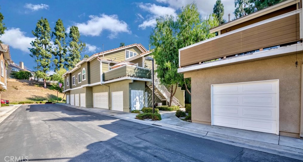 16520 Greystone Dr #120, La Mirada, CA 90638