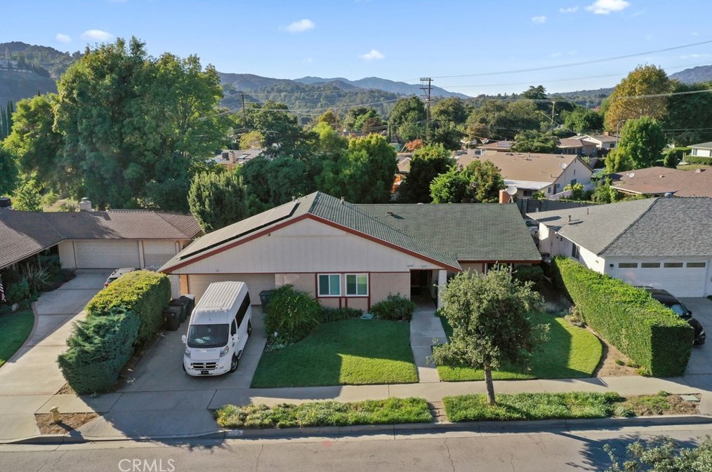 2349 Arroyo Blvd, Pasadena CA  91103-1002 exterior