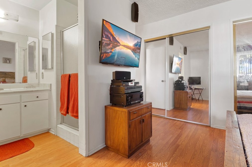 2349 Arroyo Blvd, Pasadena CA  91103-1002 exterior