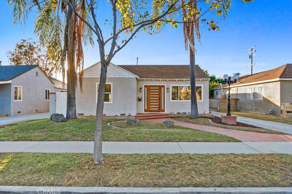 6013 Lorelei Ave, Lakewood, CA 90712