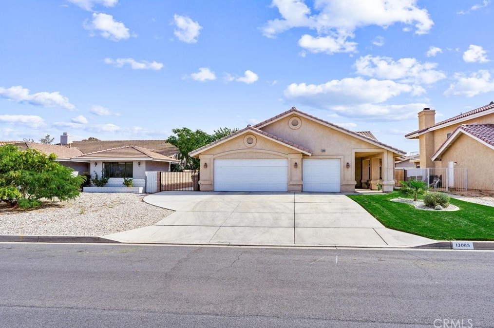 13085 Tamarisk Rd, Victorville, CA 92395