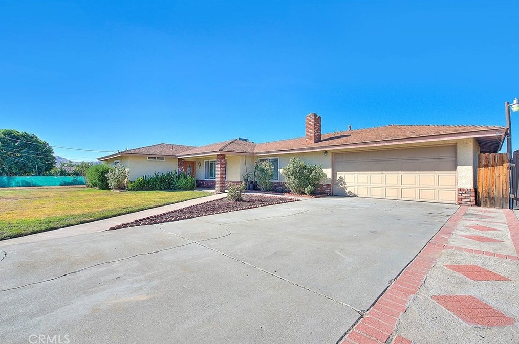 14065 Wilmot St, Moreno Valley, CA 92555-6924