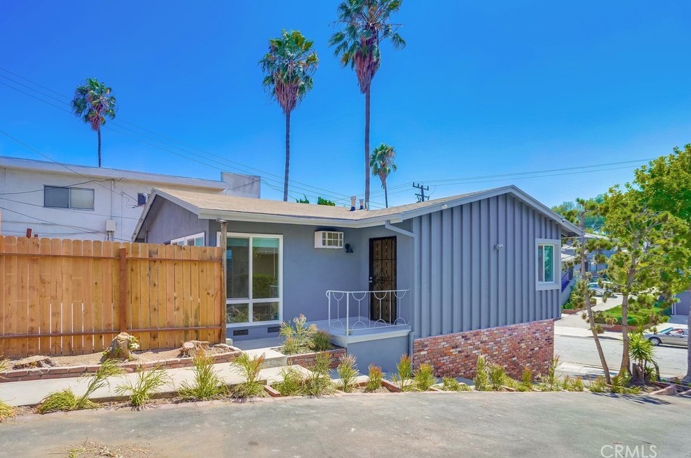 869 Glenway Dr, Inglewood, CA 90302