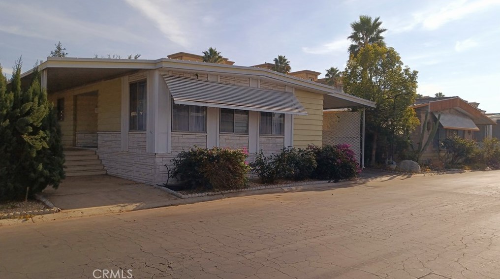 300 N Rampart St #66, Orange, CA 92868