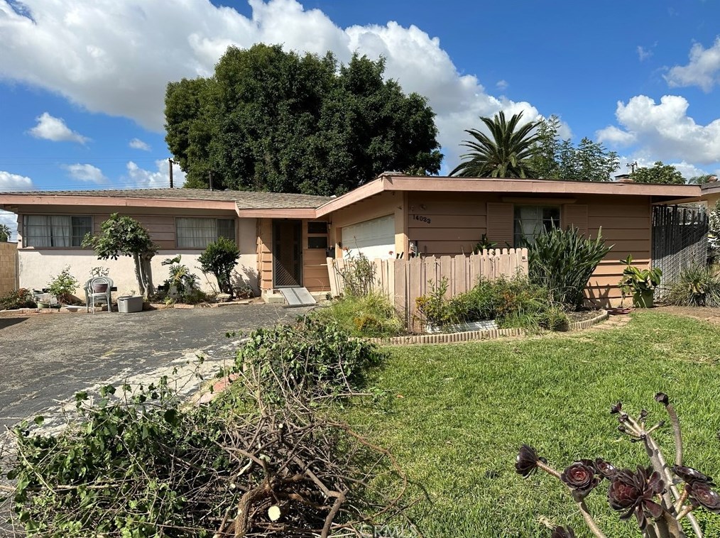 14033 Salada Rd, La Mirada, CA 90638
