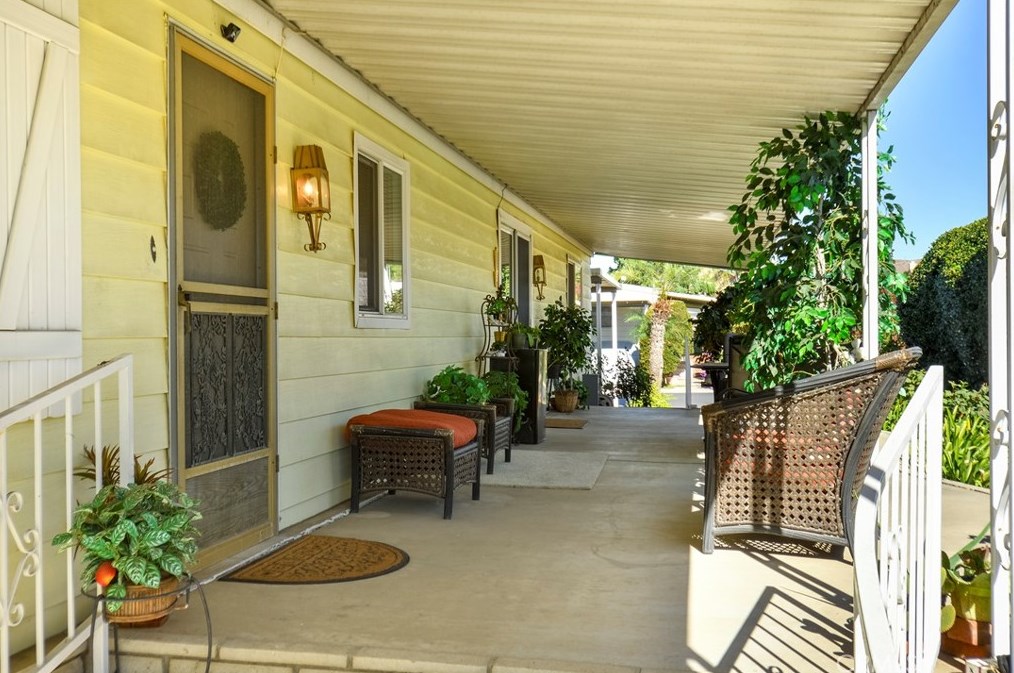 2250 Lake Forest Cir #115, La Habra, CA 90631