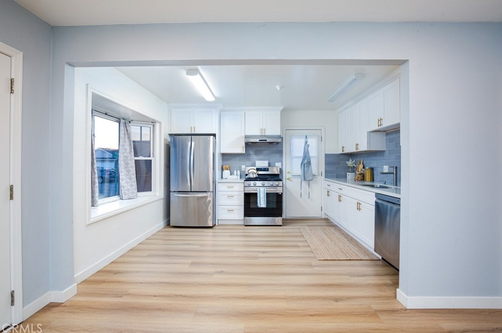 6031 Modoc Rd, Westminster CA  92683-2048 exterior