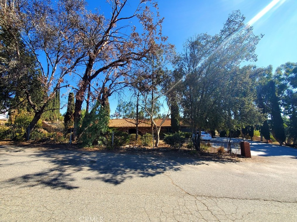16220 Ranch Rd, Riverside, CA 92504
