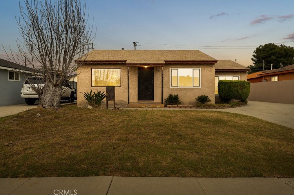 9551 Metro St, Downey, CA 90240