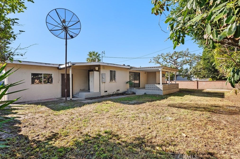 6391 Sunside Ave, Westminster CA  92683-3611 exterior