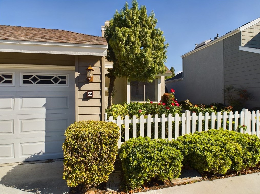 23 Edgestone #139, Irvine, CA 92606