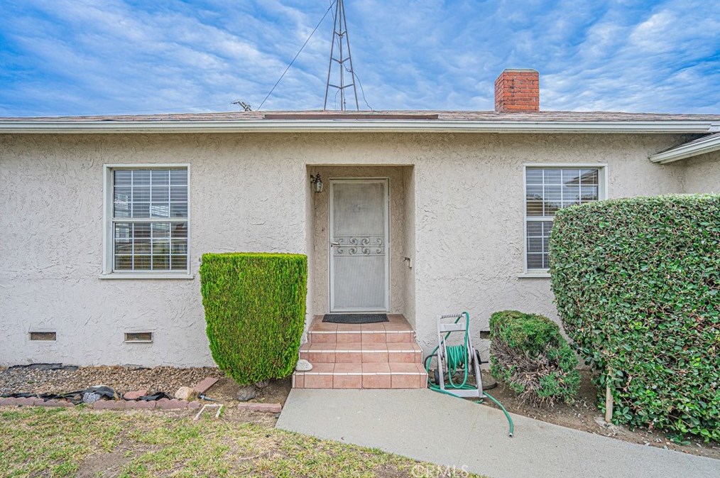 1016 Corinthian Way, Pomona, CA 91768
