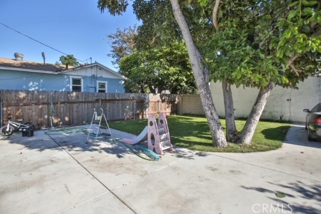13842 Edwards St, Westminster, CA 92683