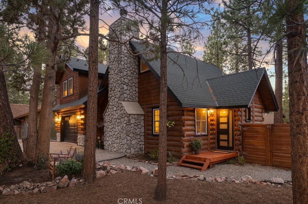 341 E Country Club Blvd, Big Bear City, CA 92314