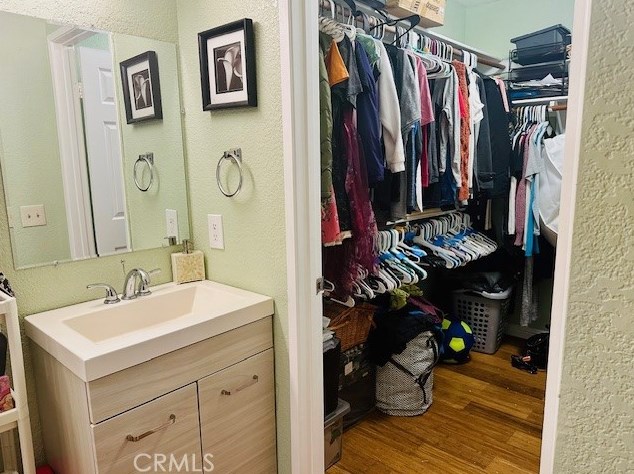 25140 Graylag Cir, Moreno Valley CA  92551-2591 exterior