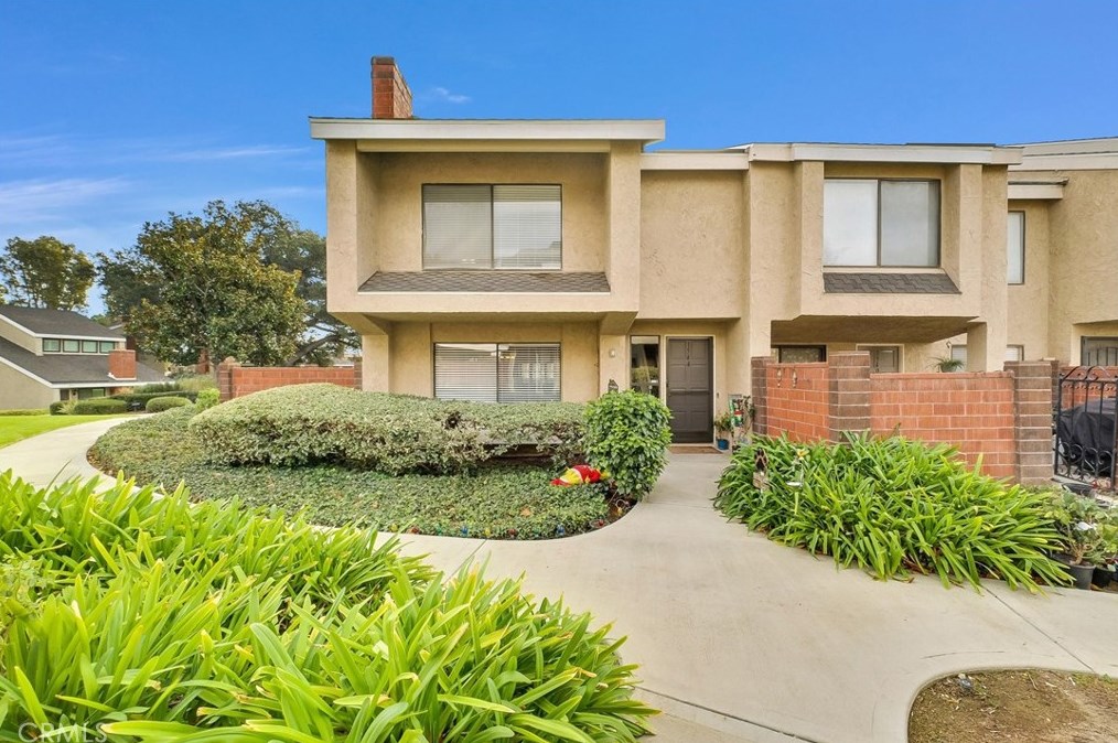 1544 Sherwood Village Cir, Placentia, CA 92870
