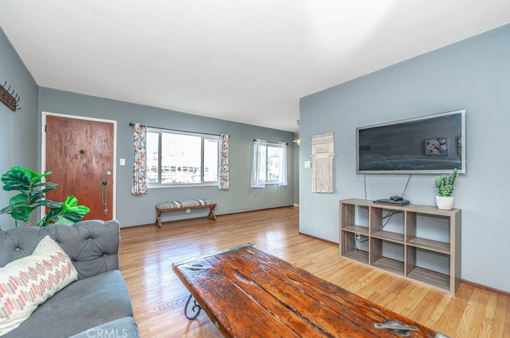 601 Olive Ave #d, Long Beach, CA 90802