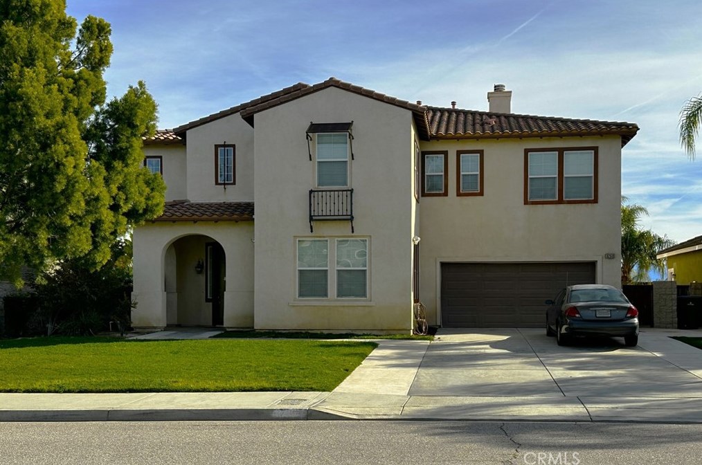 8268 Yarrow Ln, Riverside CA  92508-3537 exterior