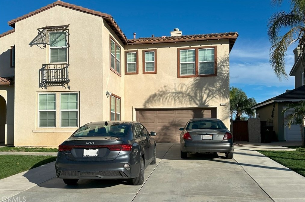 8268 Yarrow Ln, Riverside CA  92508-3537 exterior