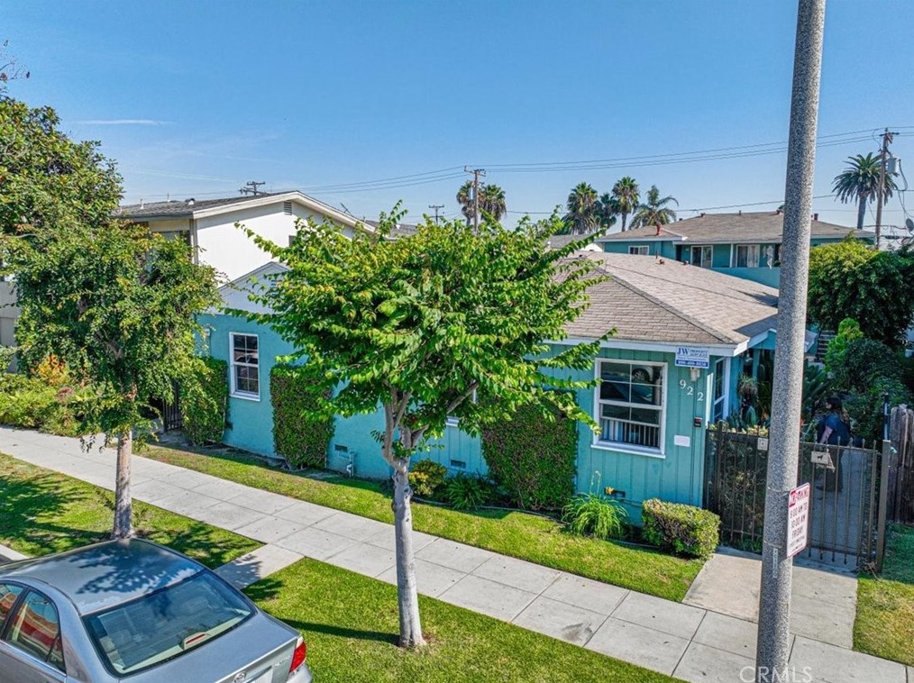 922 Obispo Ave, Long Beach, CA 90804