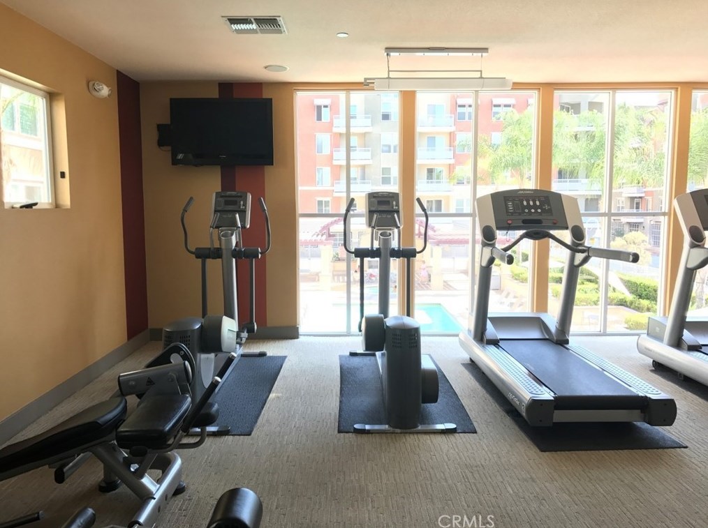 12668 Chapman Ave, Garden Grove CA  92840-4035 exterior