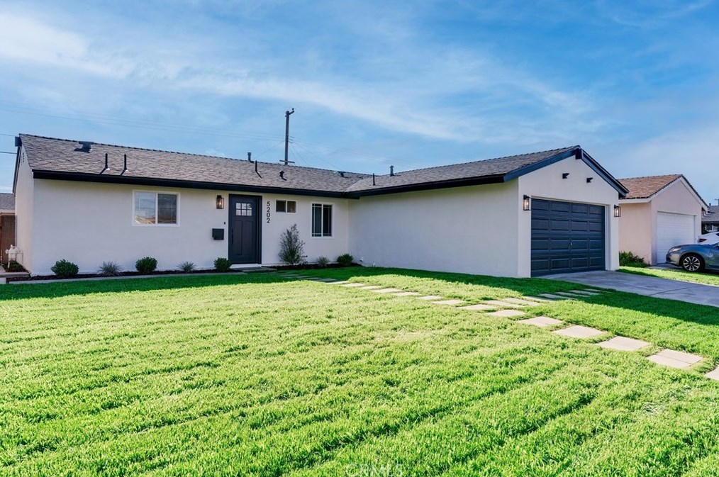 5202 Myra Ave, Cypress CA  90630-4443 exterior