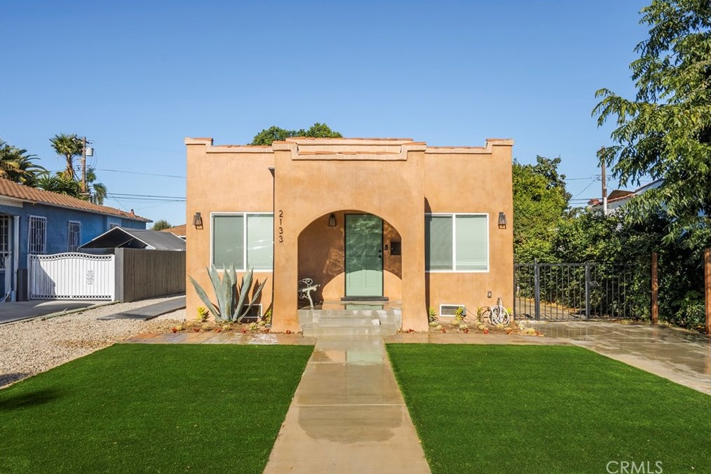 2133 74th St, Los Angeles CA  90047-2119 exterior