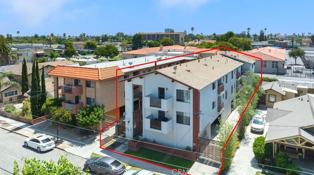 2222 E 6th St, Long Beach, CA 90814