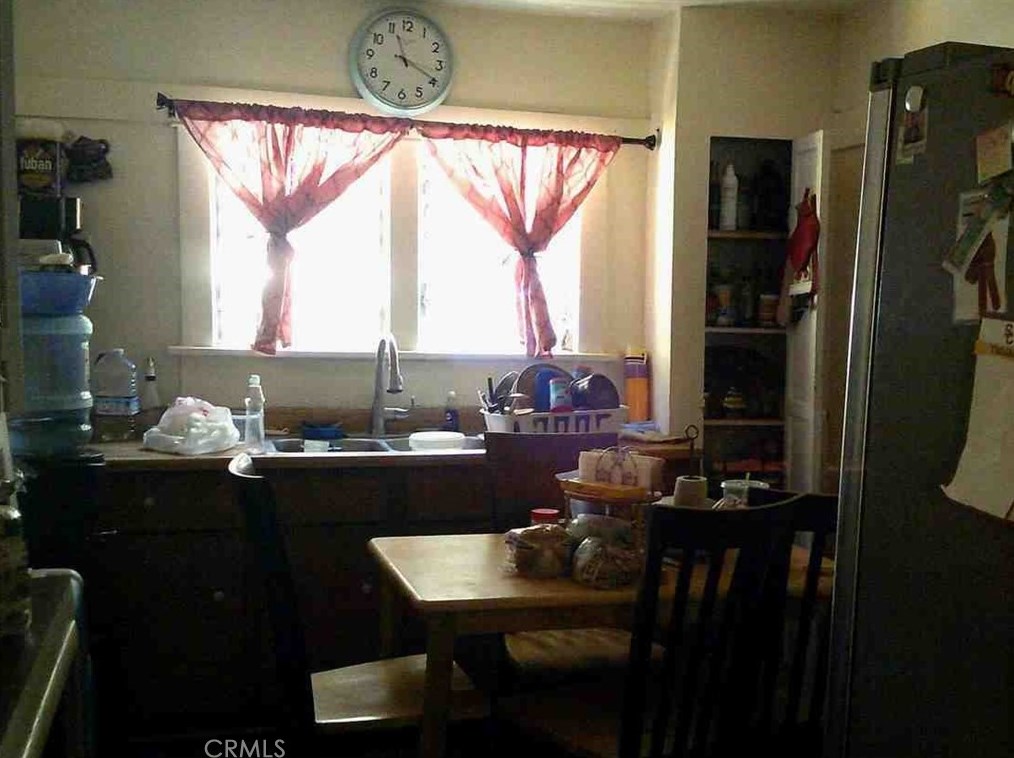 108 Dillon St, Los Angeles CA  90026-4618 exterior