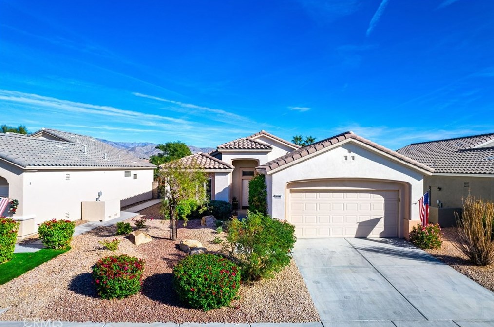 36594 Royal Sage Ct, Palm Desert, CA 92211-2352