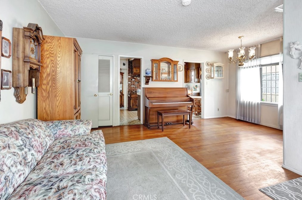 228 Floral Dr, Monterey Park CA  91754-6435 exterior