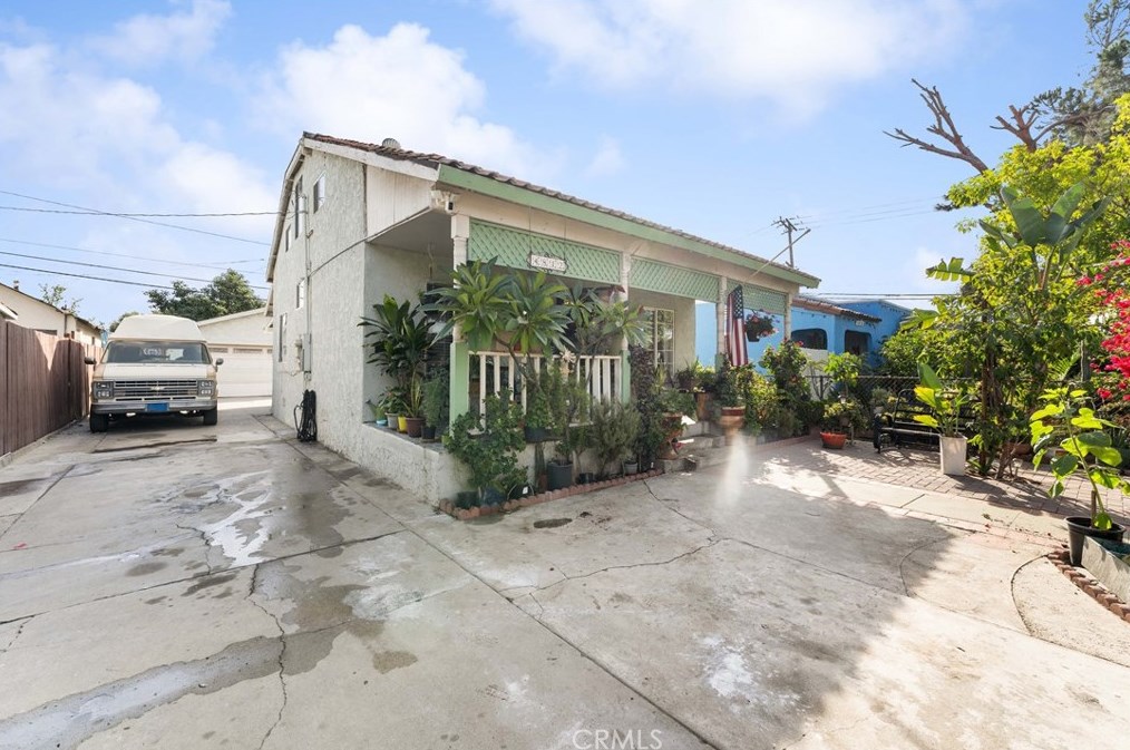 4812 Pine St, Pico Rivera, CA 90660