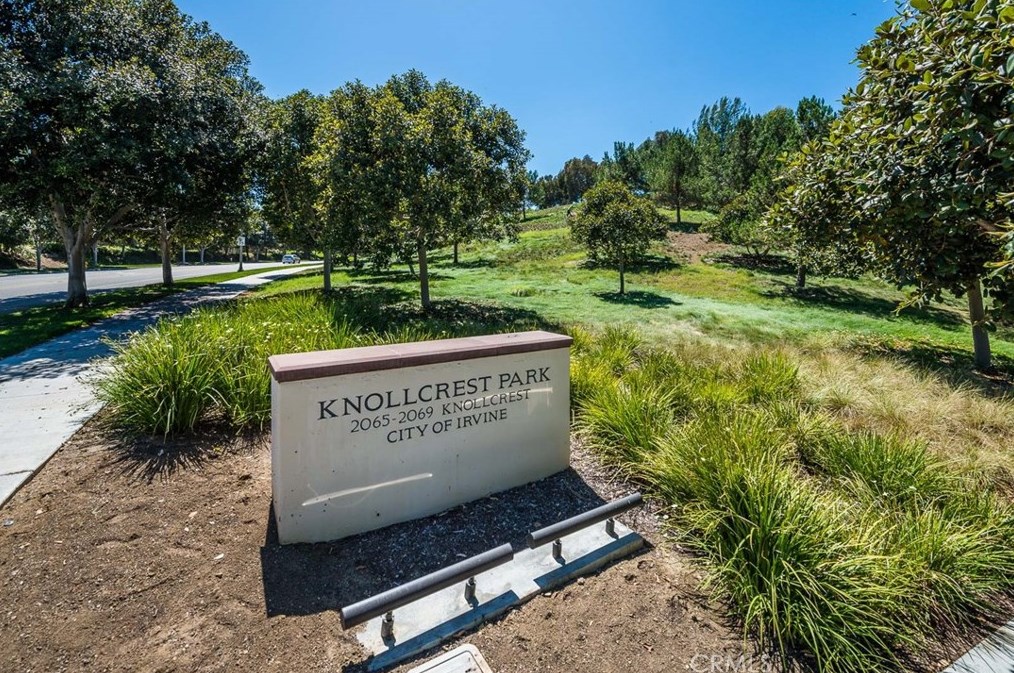 106 Symphony, Irvine CA  92603-0689 exterior