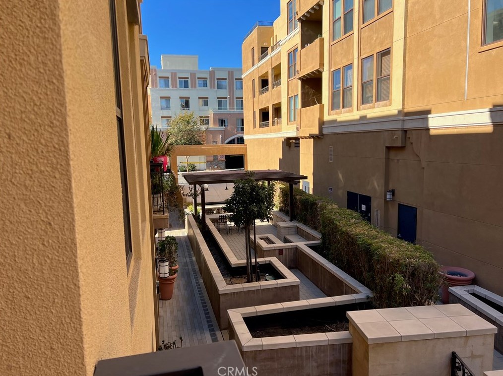 28 S 5th St #d, Alhambra, CA 91801