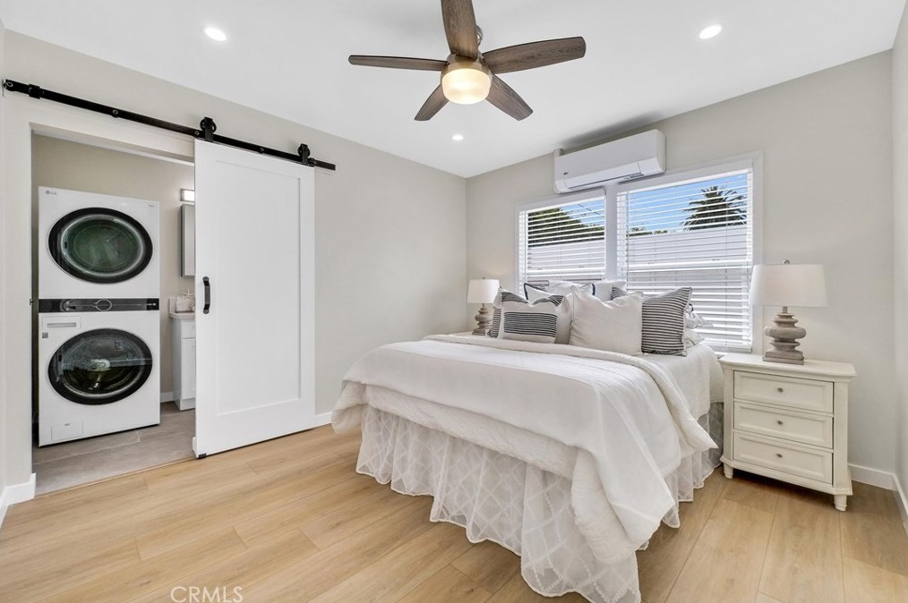 375 19th St, Costa Mesa CA  92627-2349 exterior