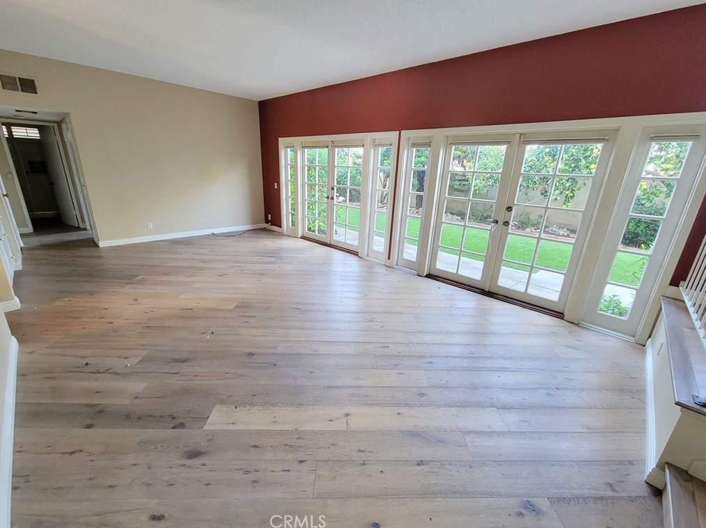 5189 Saratoga Ave, Cypress, CA 90630-4449