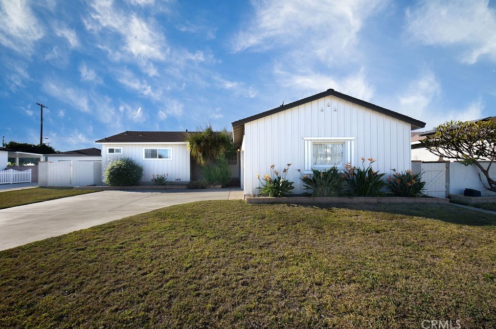 7961 La Habra Cir, Buena Park, CA 90620