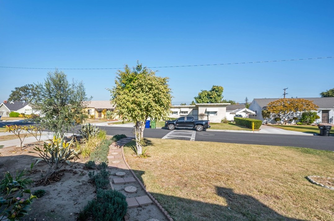 10916 Townley Dr, Whittier, CA 90606