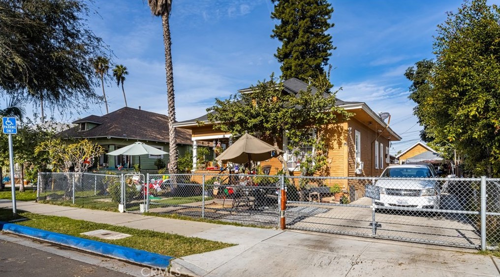 211 E Alberta St, Anaheim, CA 92805
